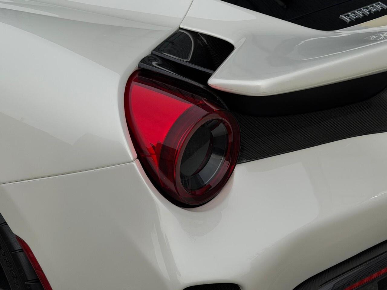 2019 Ferrari 488 Pista COUPE Photo