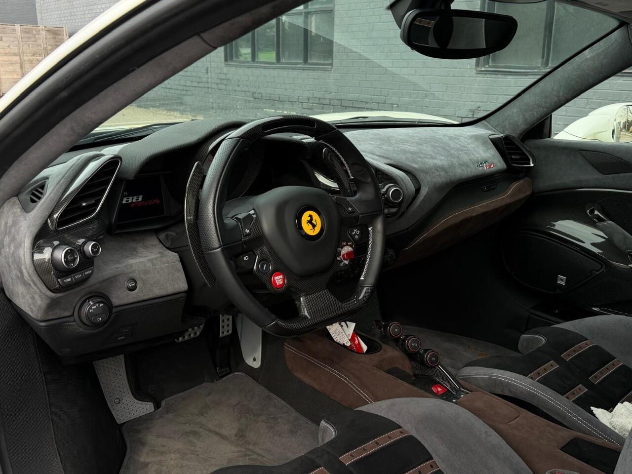 2019 Ferrari 488 Pista COUPE Photo