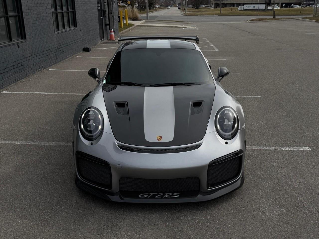 2018 Porsche 911 GT2 RS Coupe Photo