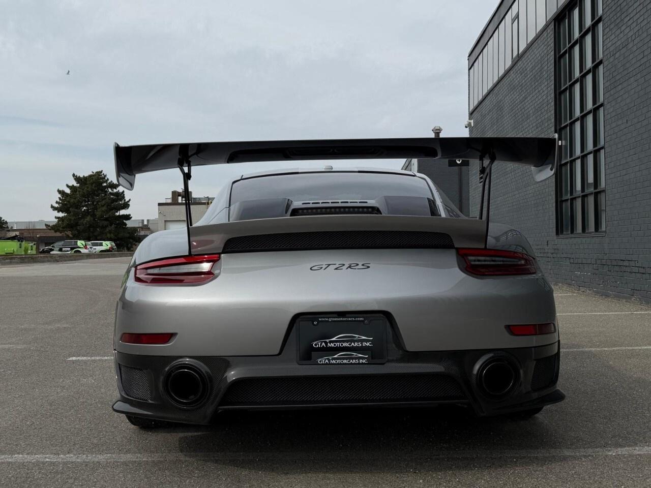 2018 Porsche 911 GT2 RS Coupe Photo