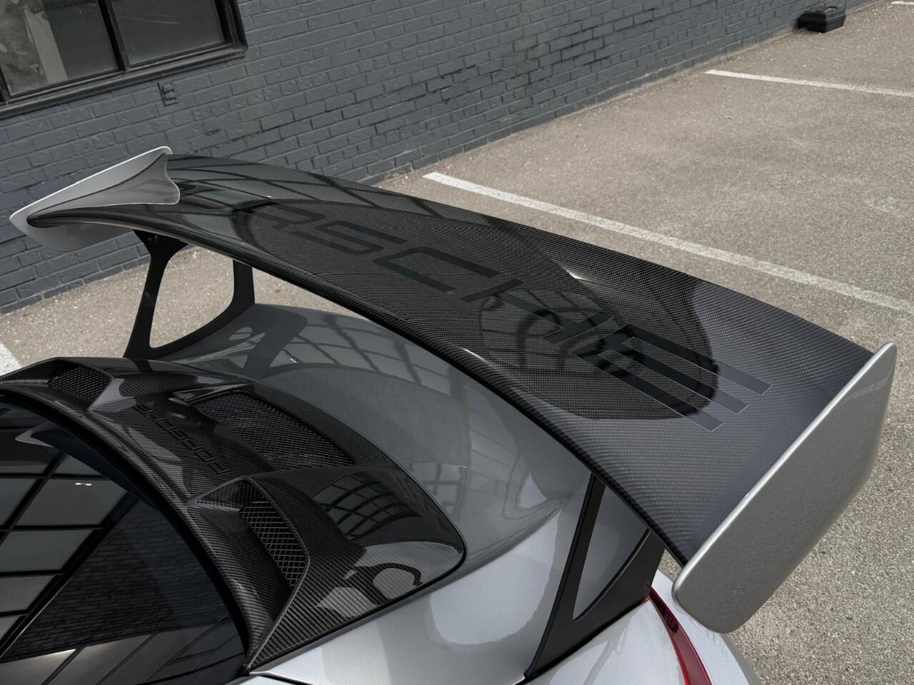 2018 Porsche 911 GT2 RS Coupe Photo