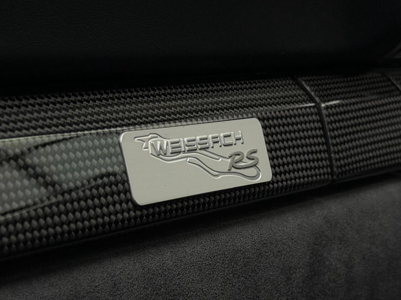 2018 Porsche 911 GT2 RS Coupe Photo