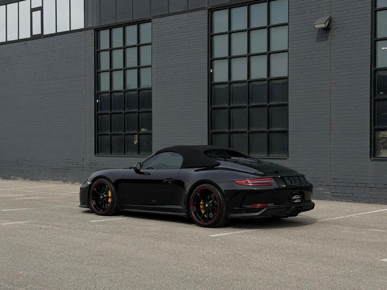 2019 Porsche 911 Speedster Cabriolet Photo