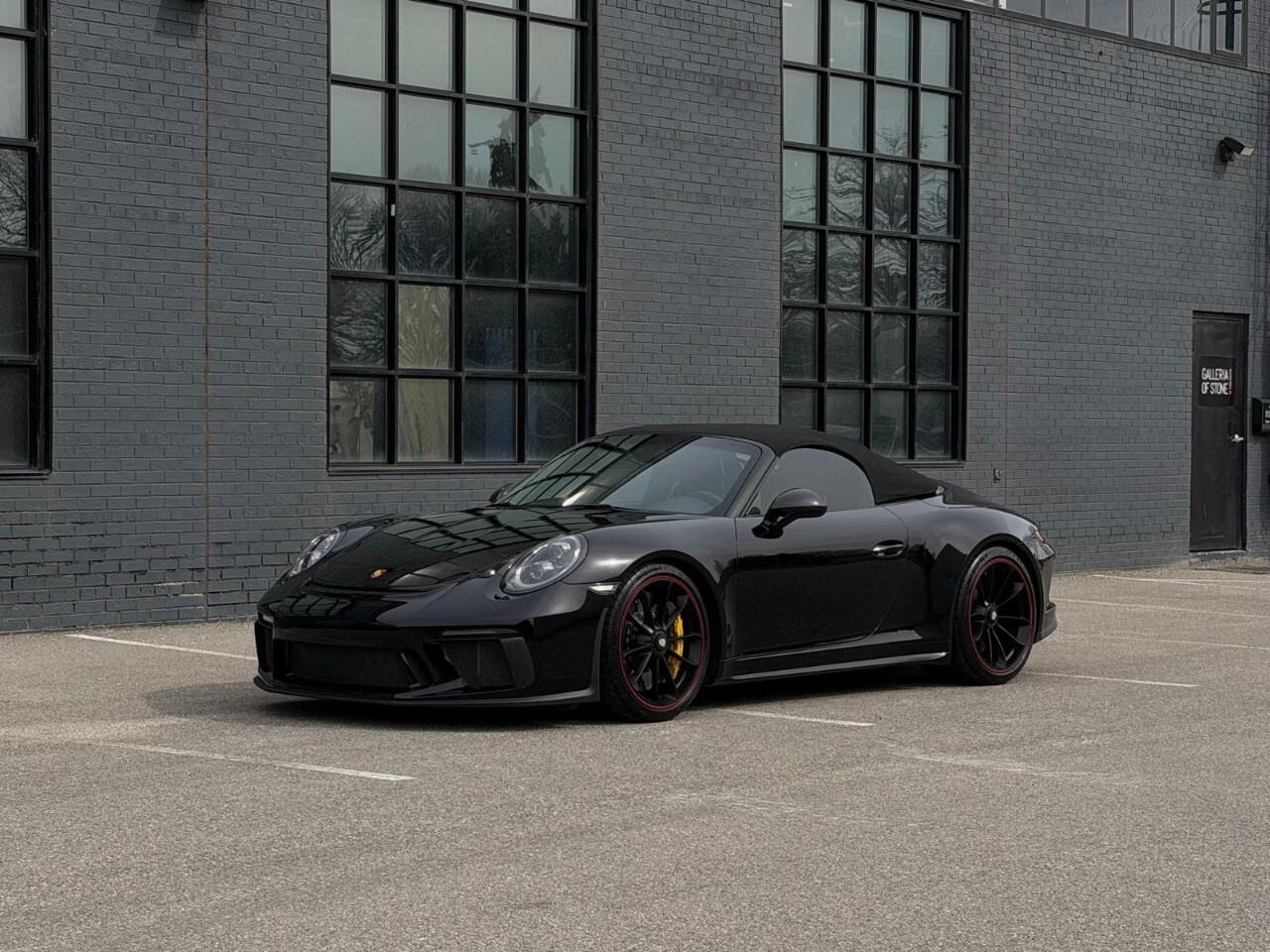 2019 Porsche 911 Speedster Cabriolet Photo