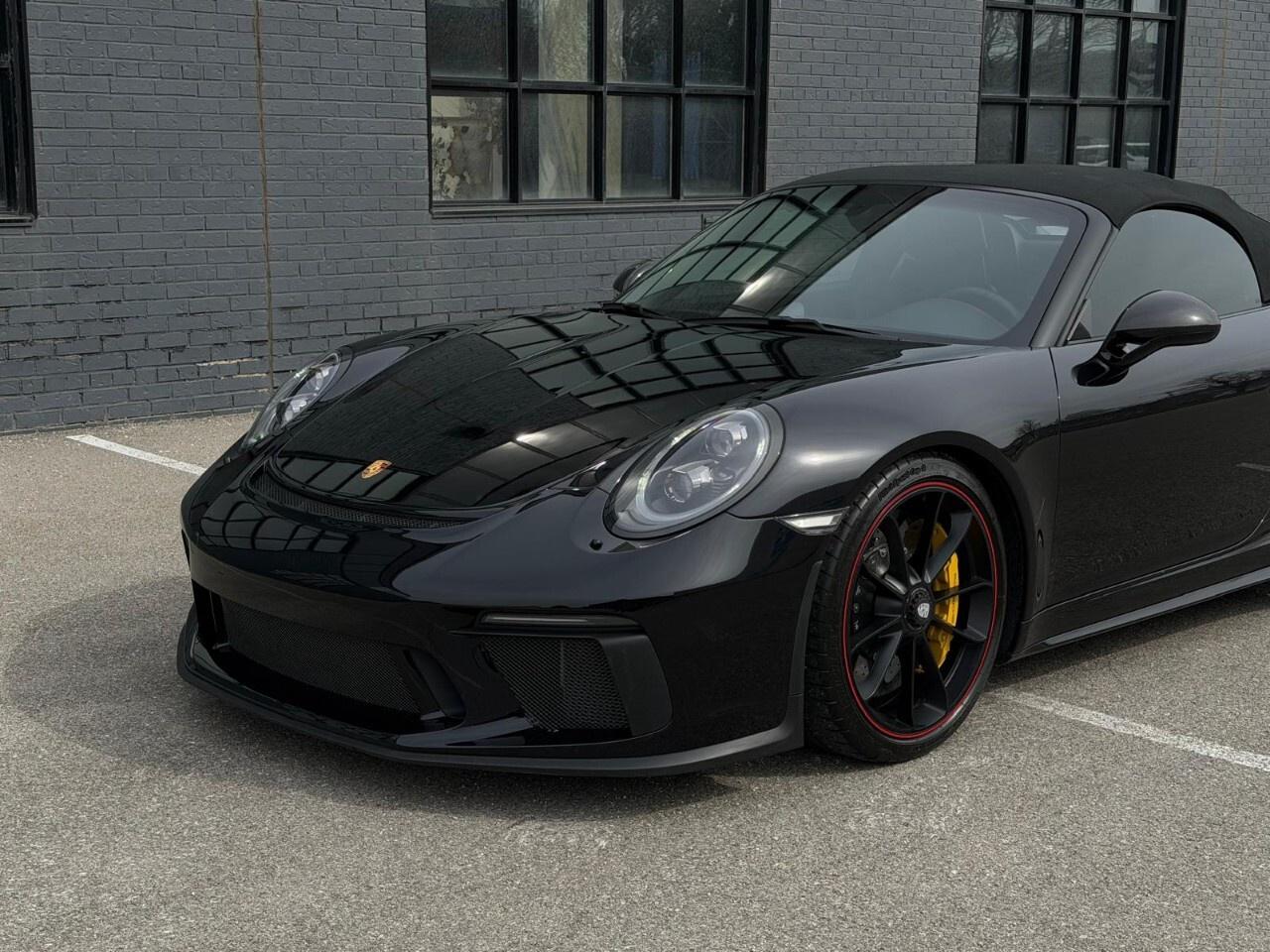 2019 Porsche 911 Speedster Cabriolet Photo