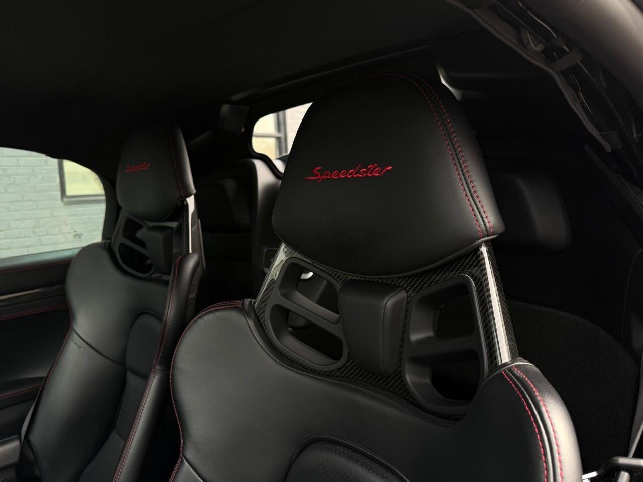 2019 Porsche 911 Speedster Cabriolet Photo