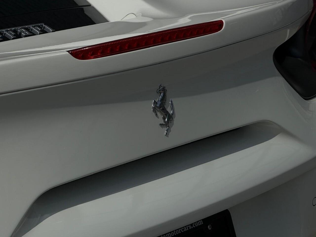 2018 Ferrari 488 GTB Coupe Photo