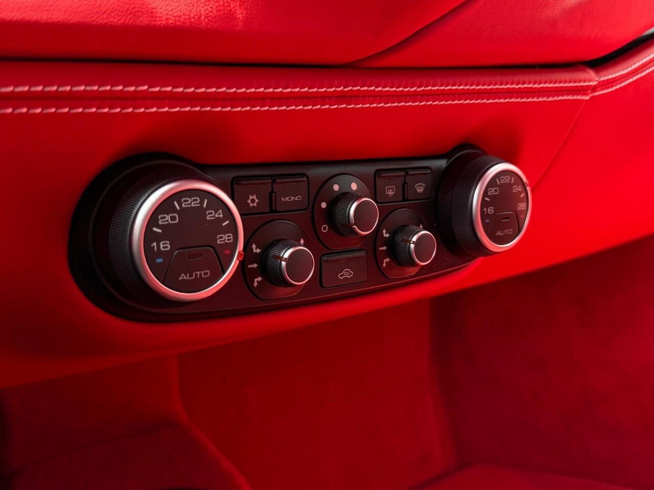 2018 Ferrari 488 GTB Coupe Photo