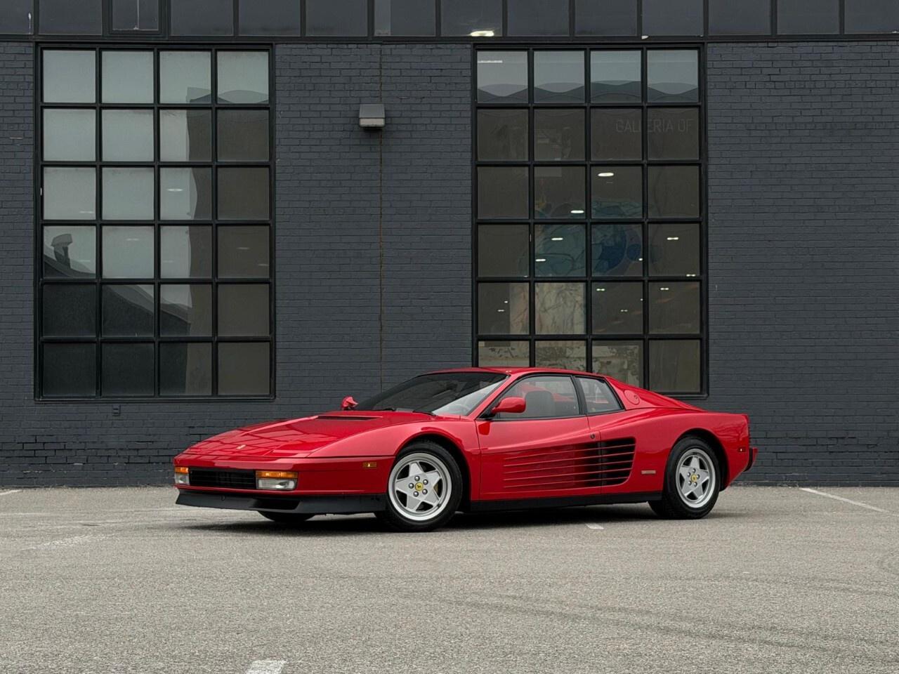 1988 Ferrari Testarossa  Photo0