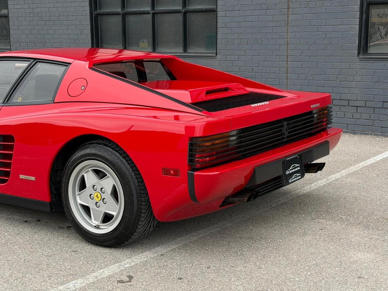 1988 Ferrari Testarossa  Photo