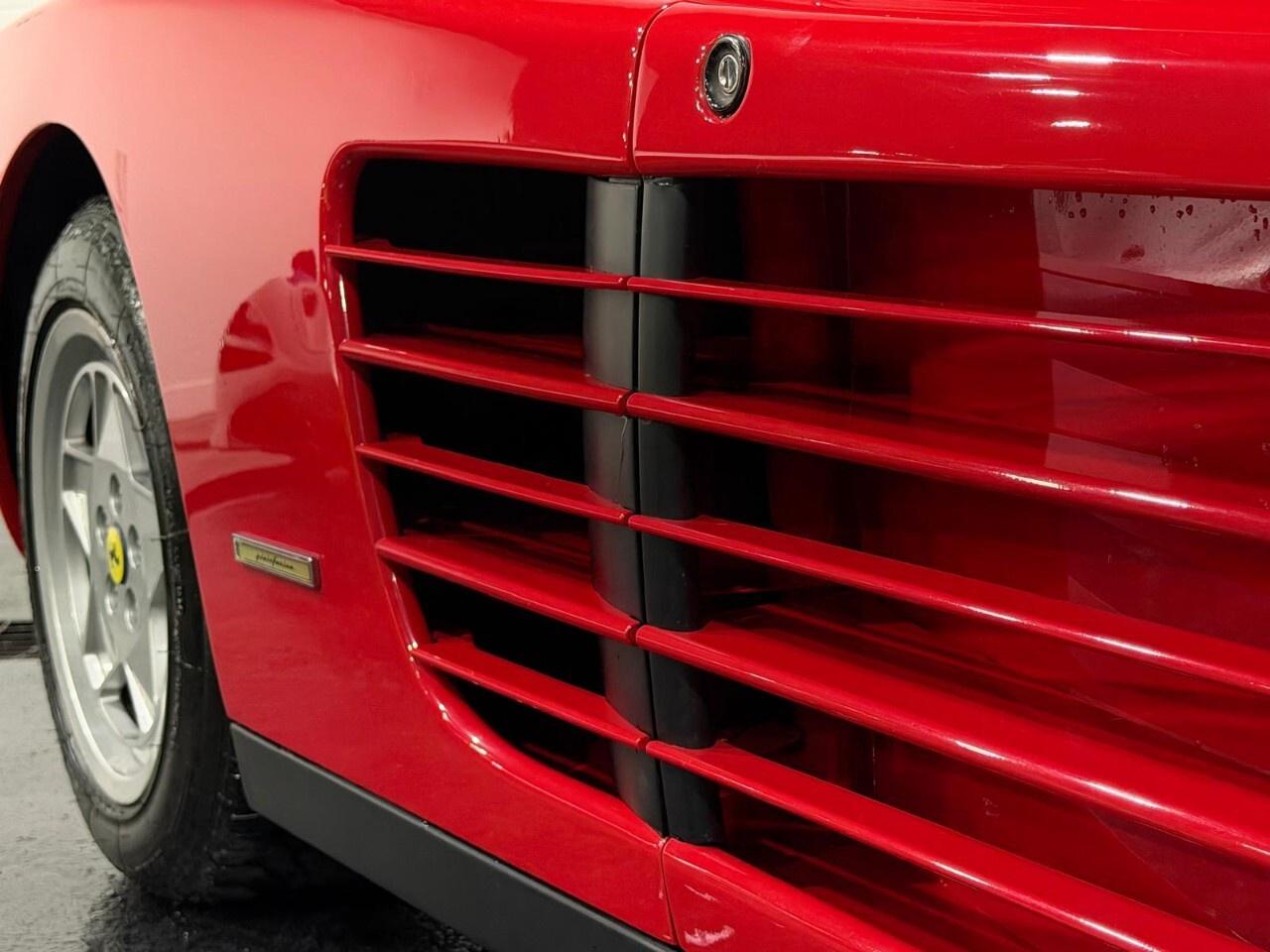 1988 Ferrari Testarossa  Photo