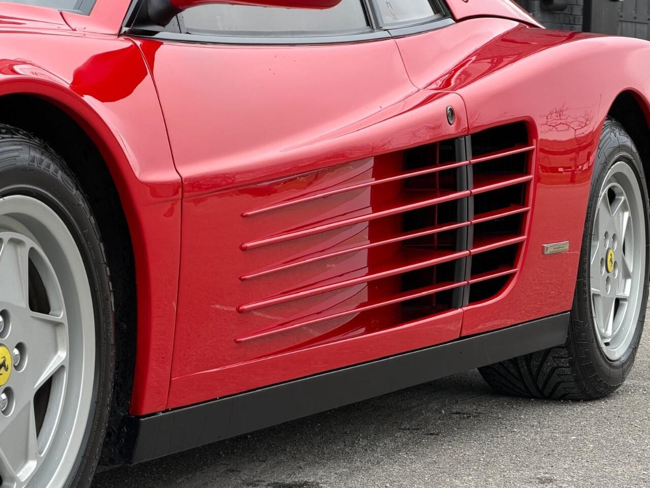 1988 Ferrari Testarossa  Photo