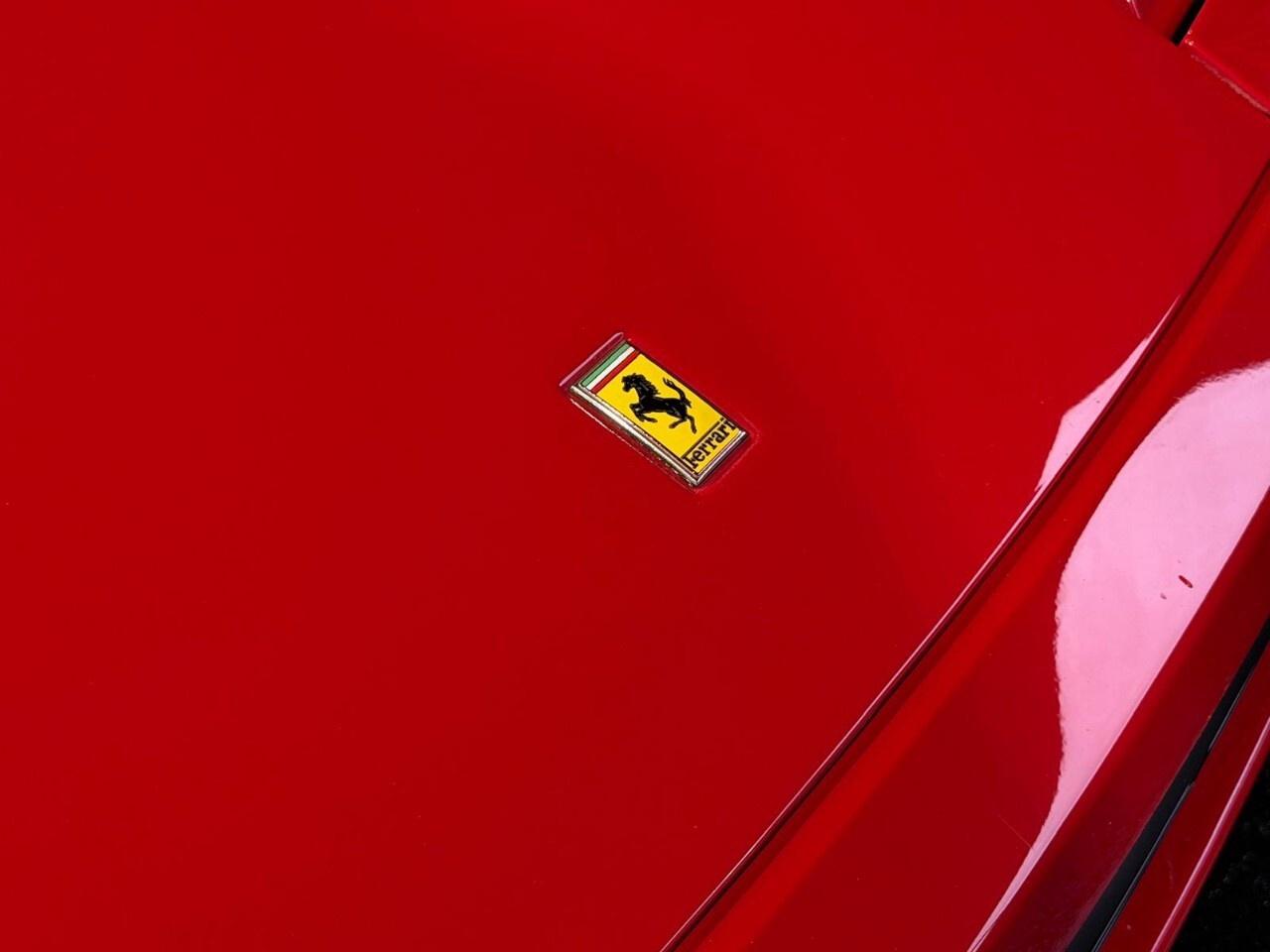 1988 Ferrari Testarossa  Photo