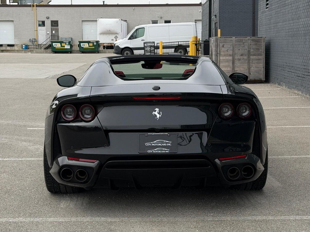 2021 Ferrari 812 GTS Convertible Photo