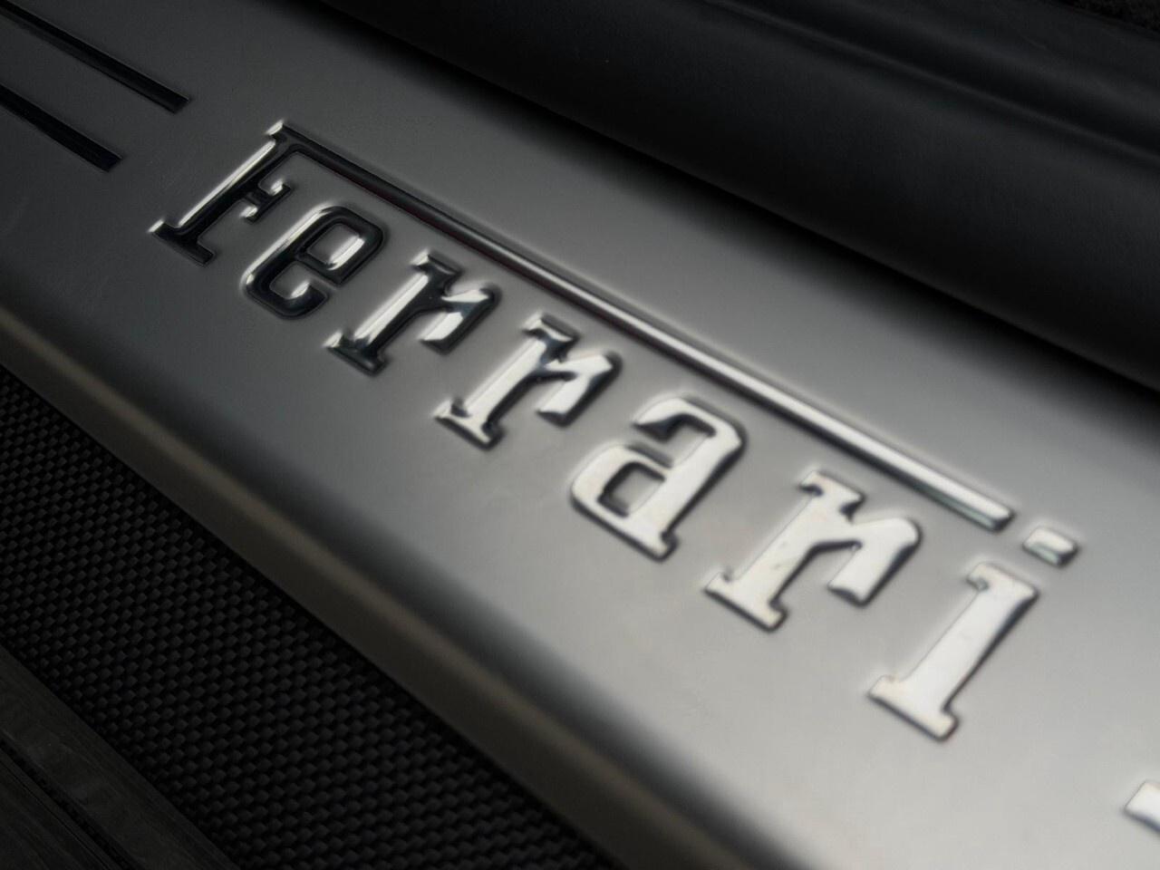 2021 Ferrari 812 GTS Convertible Photo