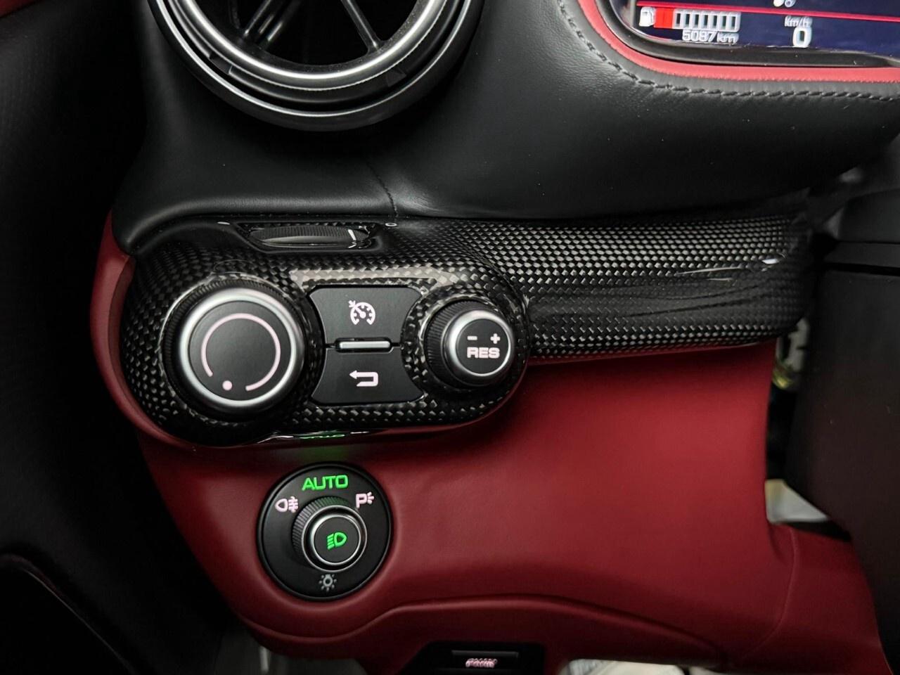 2021 Ferrari 812 GTS Convertible Photo