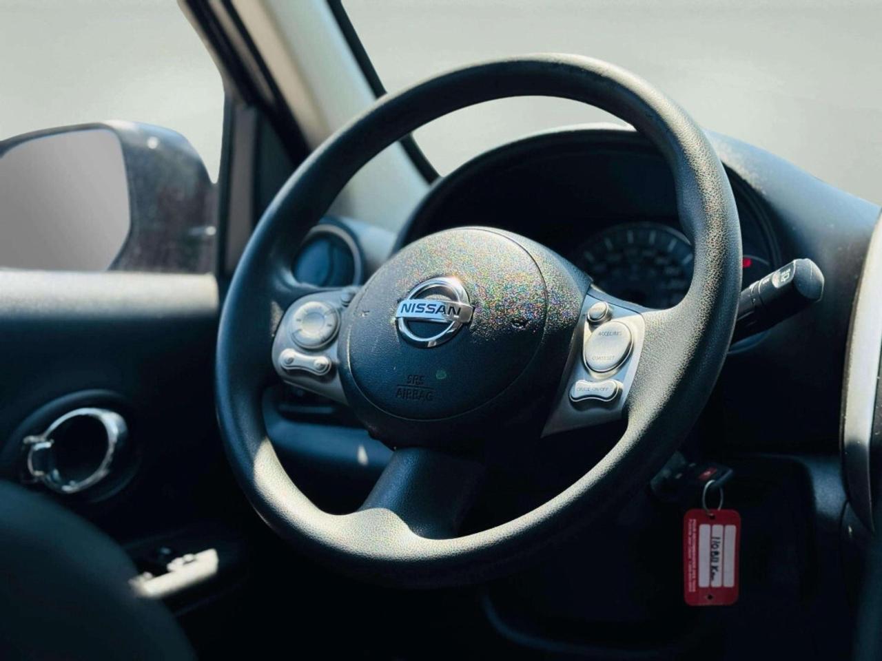 2015 Nissan Micra SV MANUAL Photo