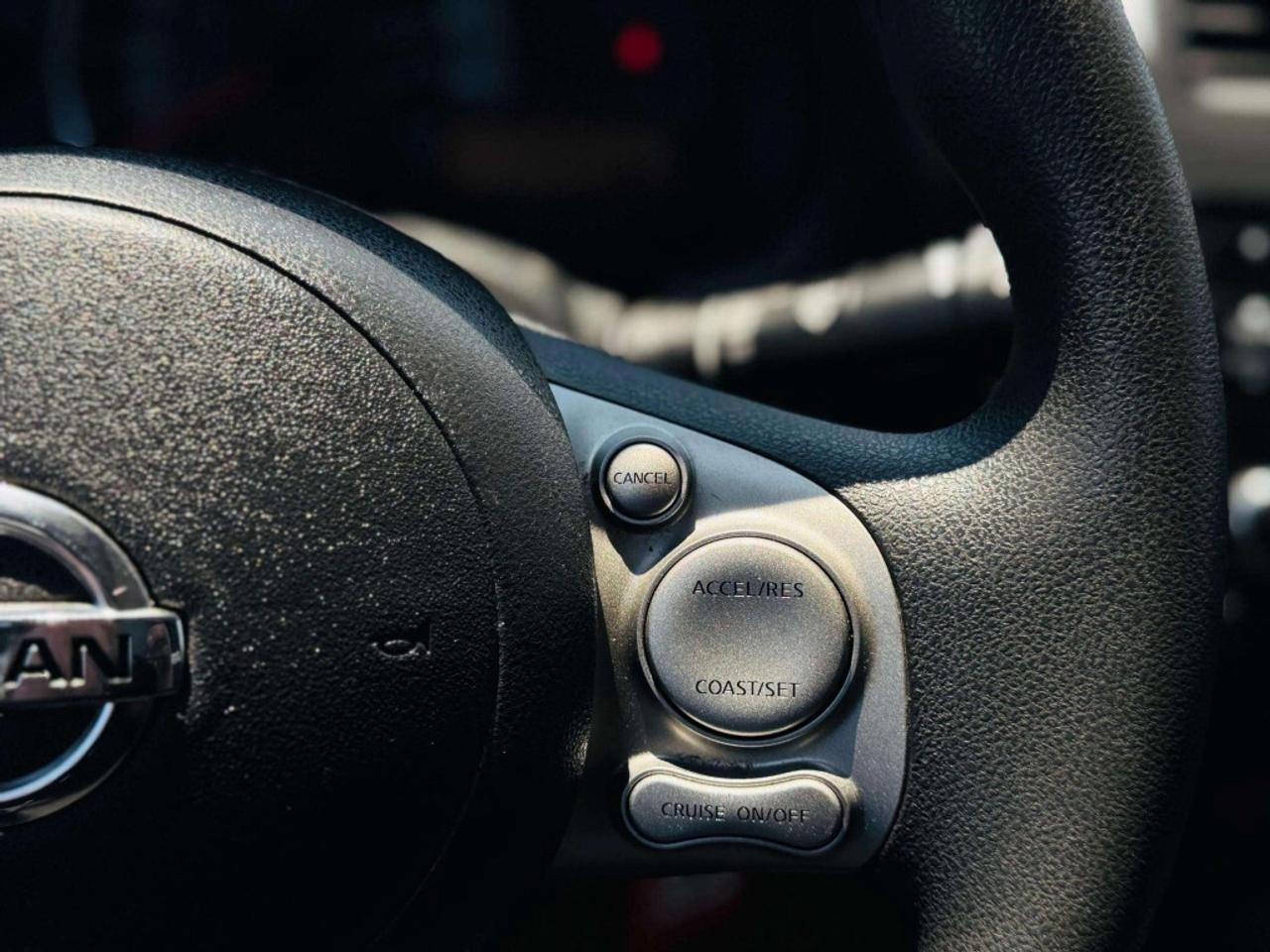 2015 Nissan Micra SV MANUAL Photo