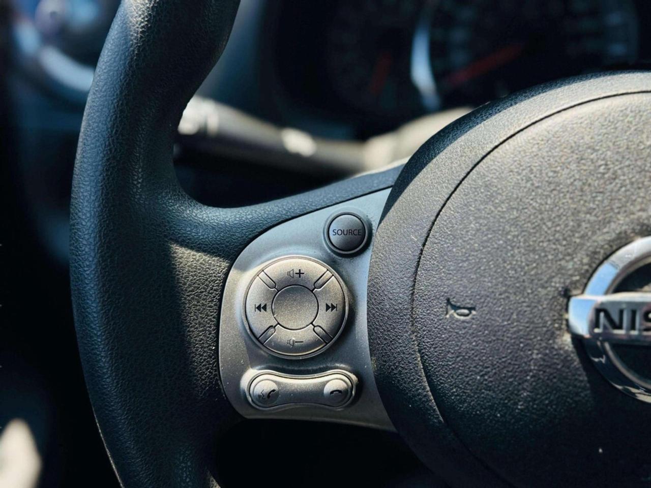 2015 Nissan Micra SV MANUAL Photo