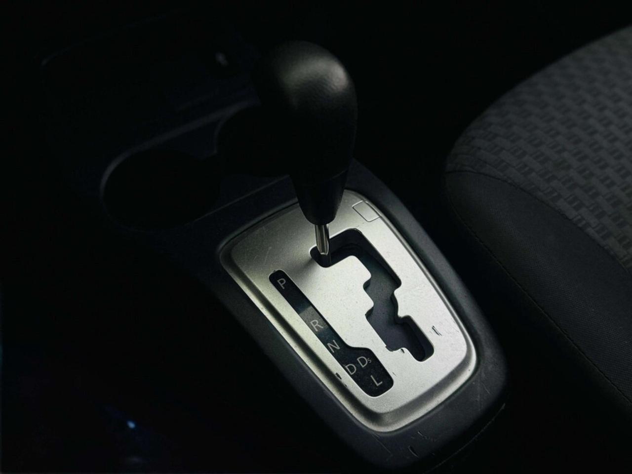 2018 Mitsubishi Mirage ES CVT Photo