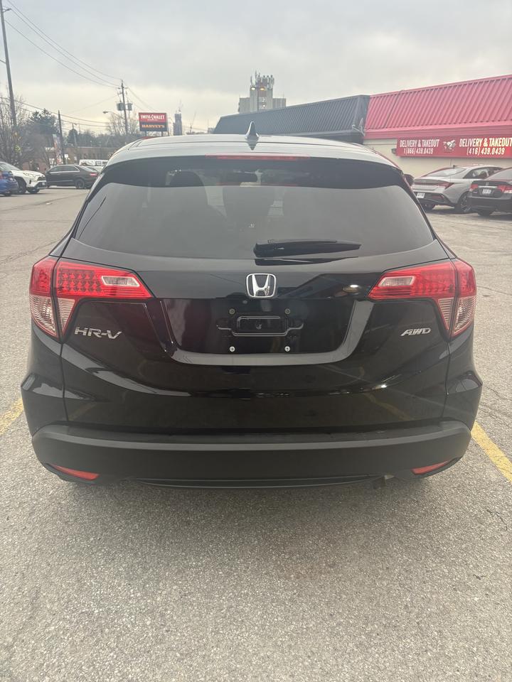 2016 Honda HR-V 4WD 4dr CVT EX Photo3