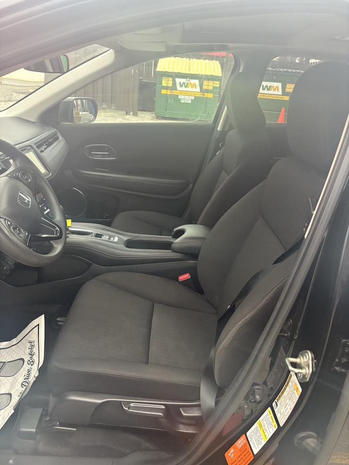 2016 Honda HR-V 4WD 4dr CVT EX Photo