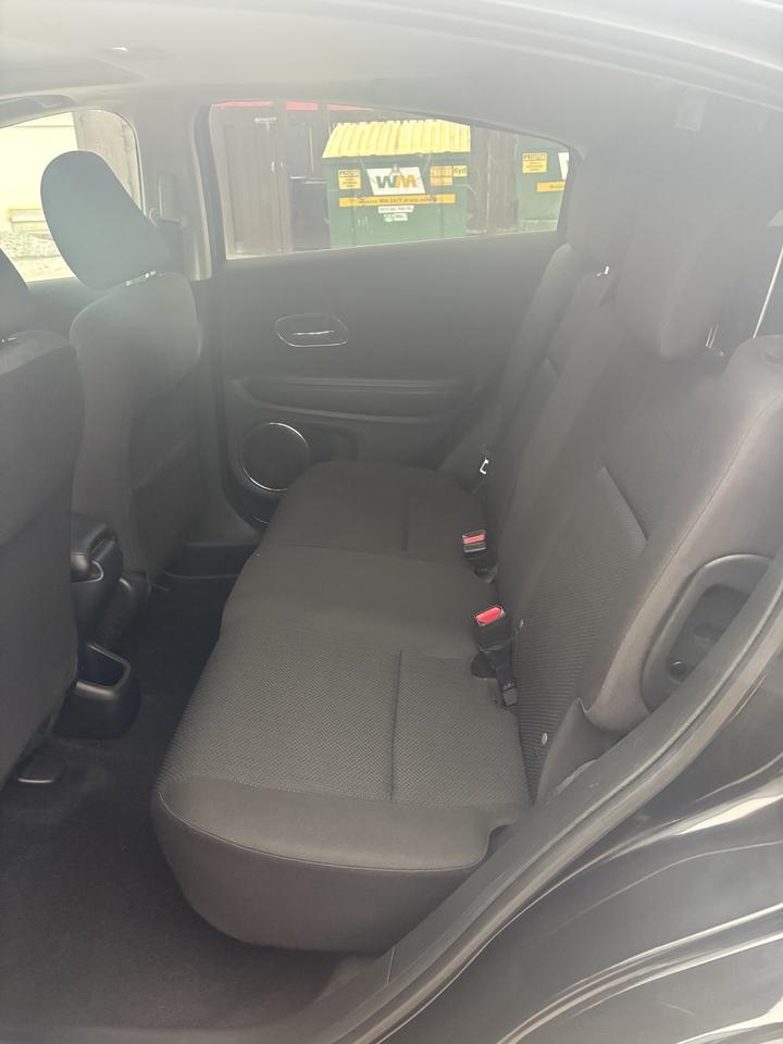 2016 Honda HR-V 4WD 4dr CVT EX Photo