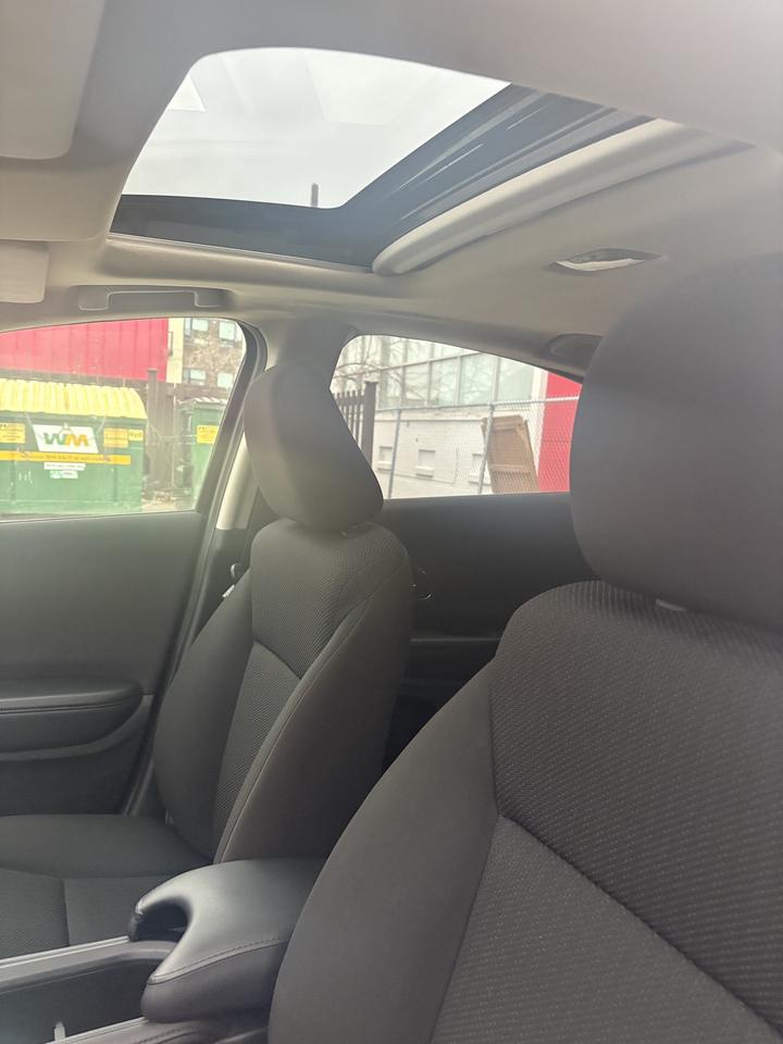 2016 Honda HR-V 4WD 4dr CVT EX Photo