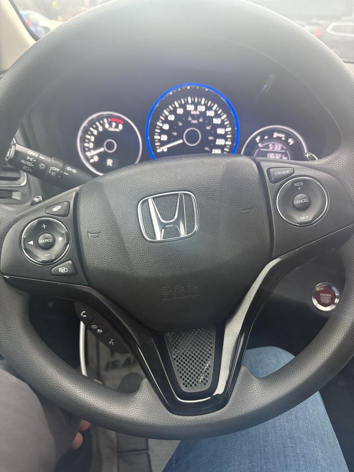 2016 Honda HR-V 4WD 4dr CVT EX Photo