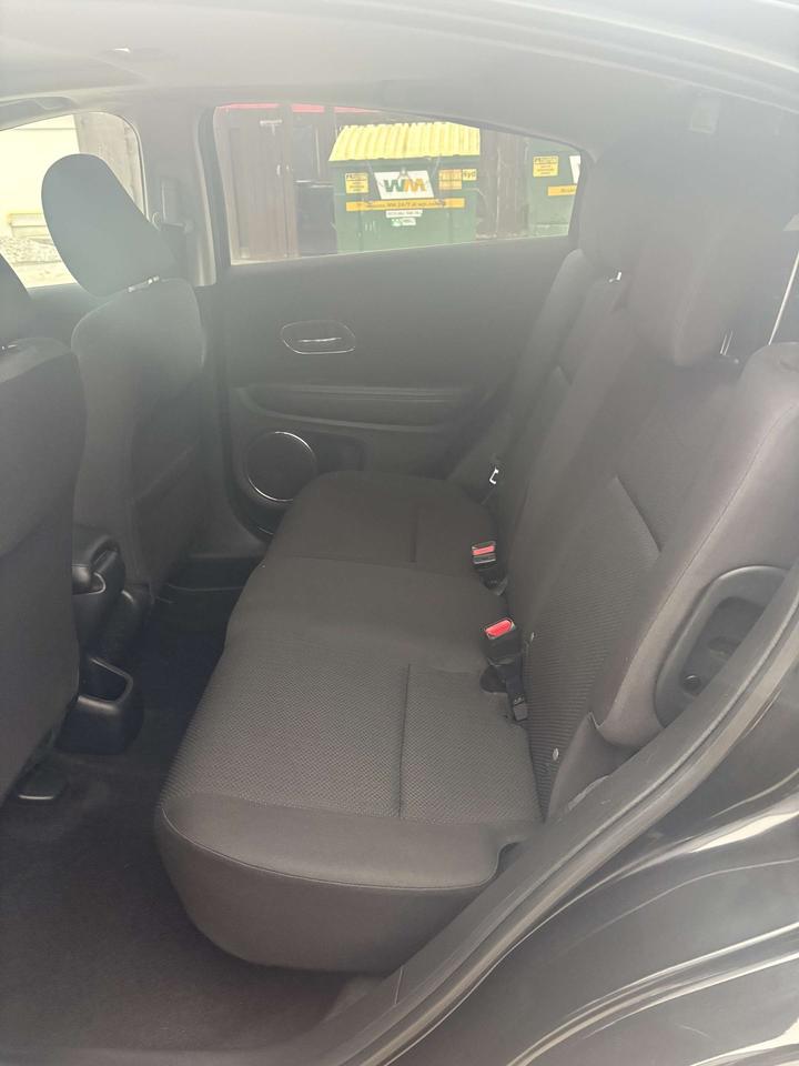 2016 Honda HR-V 4WD 4dr CVT EX Photo