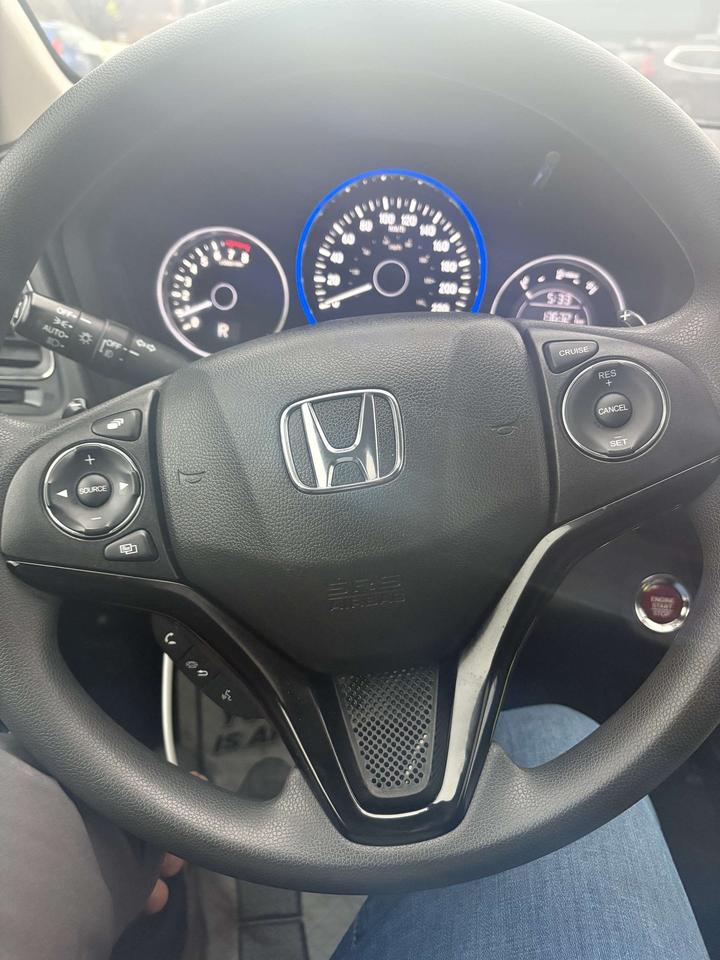 2016 Honda HR-V 4WD 4dr CVT EX Photo