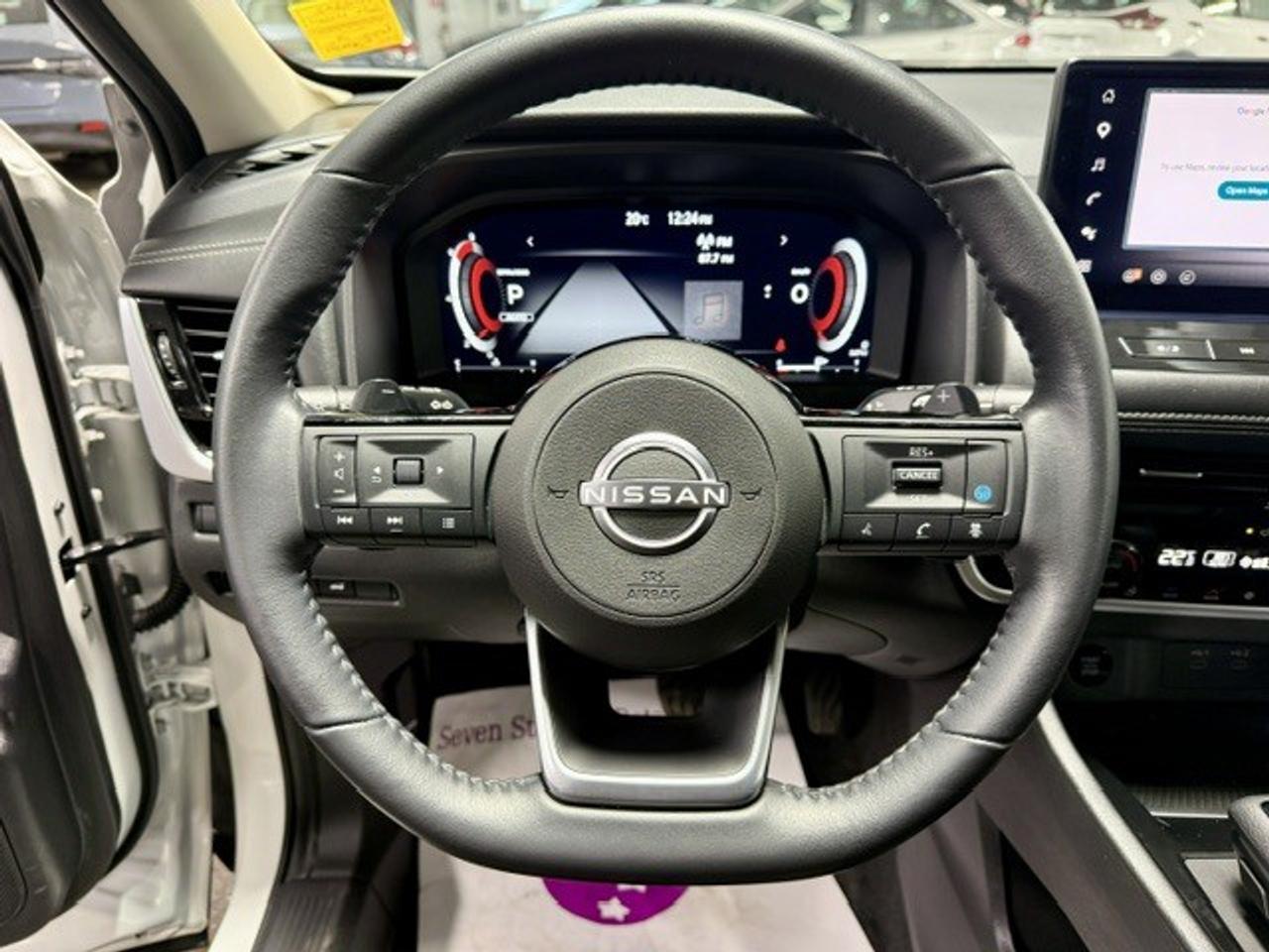 2024 Nissan Rogue SL, PRO-PILOT, LEATHER, GOOGLE MAPS, REMOTE START Photo