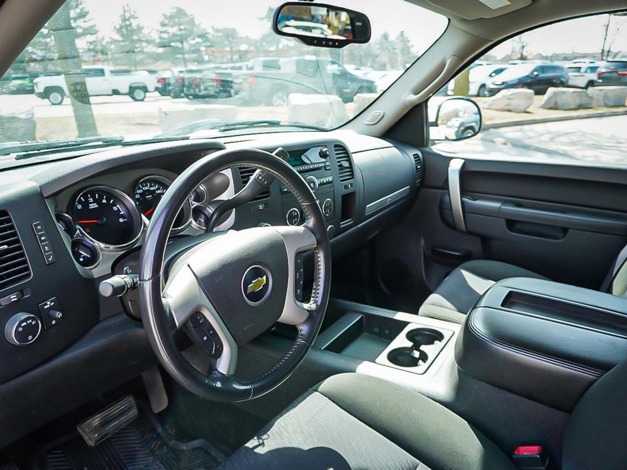 2011 Chevrolet Silverado 1500  Photo