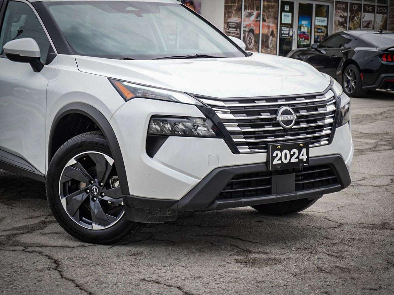 2024 Nissan Rogue  Photo5
