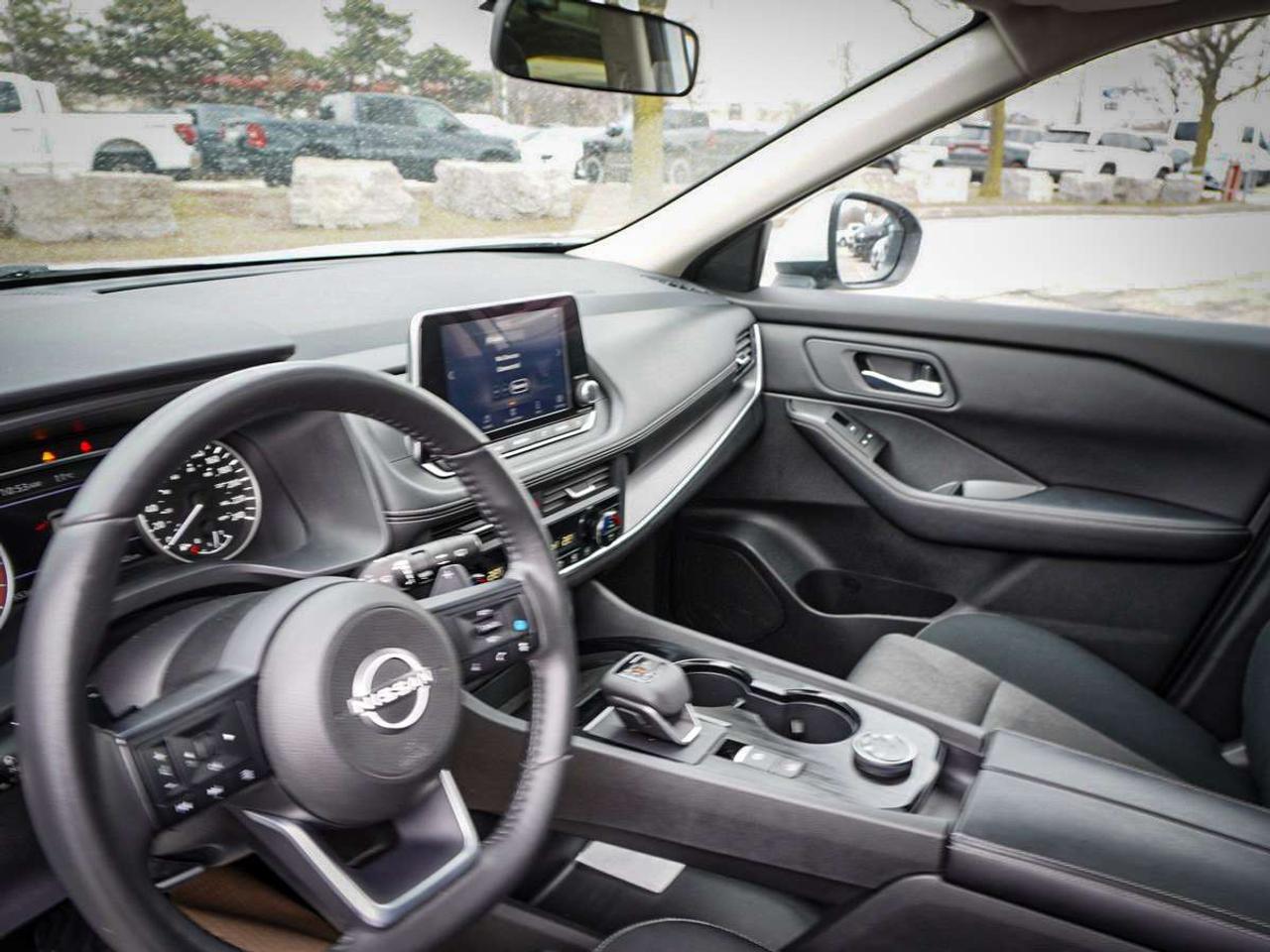 2024 Nissan Rogue  Photo