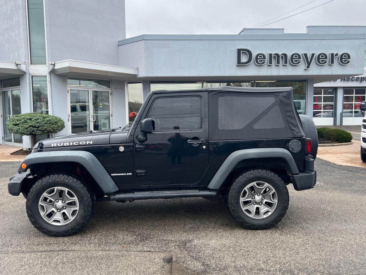 2015 Jeep Wrangler 4WD 2DR RUBICON Photo