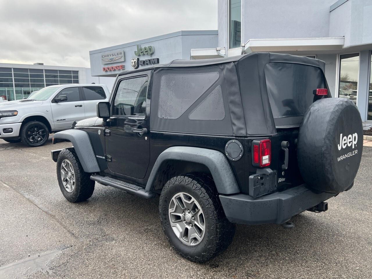 2015 Jeep Wrangler 4WD 2DR RUBICON Photo