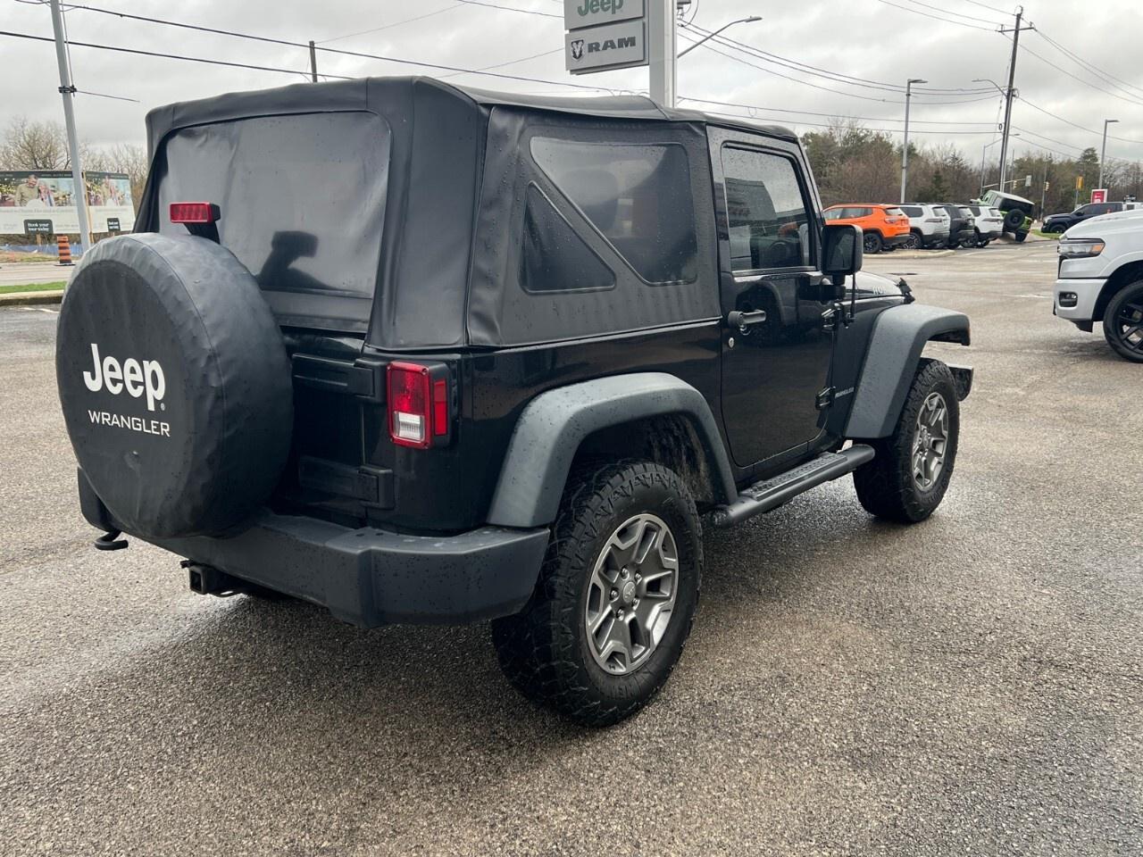 2015 Jeep Wrangler 4WD 2DR RUBICON Photo4