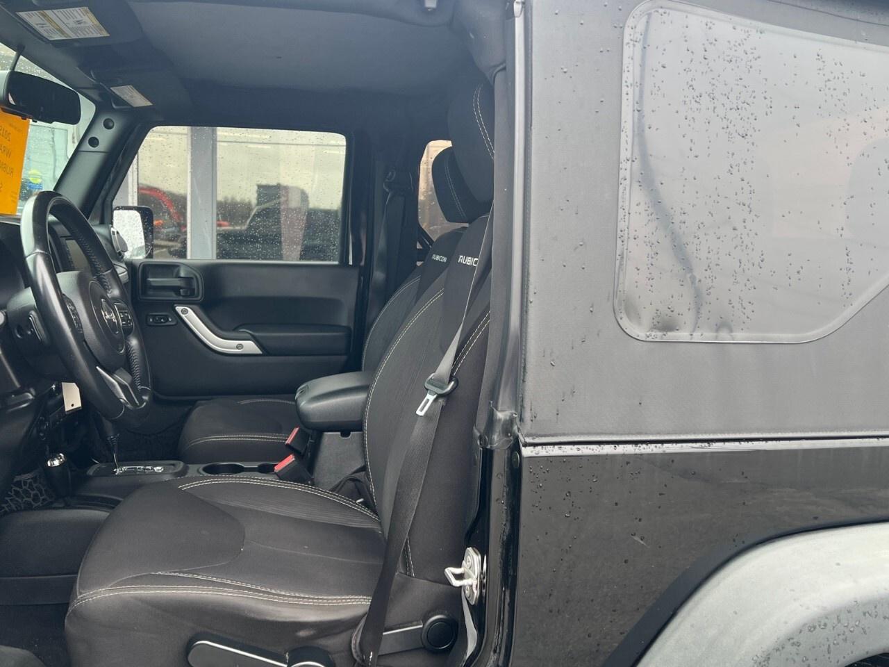 2015 Jeep Wrangler 4WD 2DR RUBICON Photo