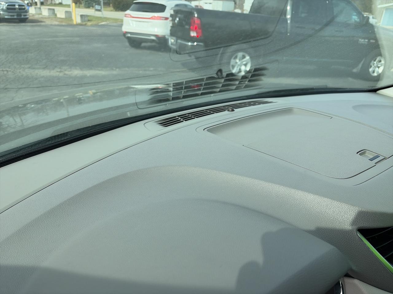 2016 Chevrolet Traverse LS-7 PASS-AWD-CLEAN Photo