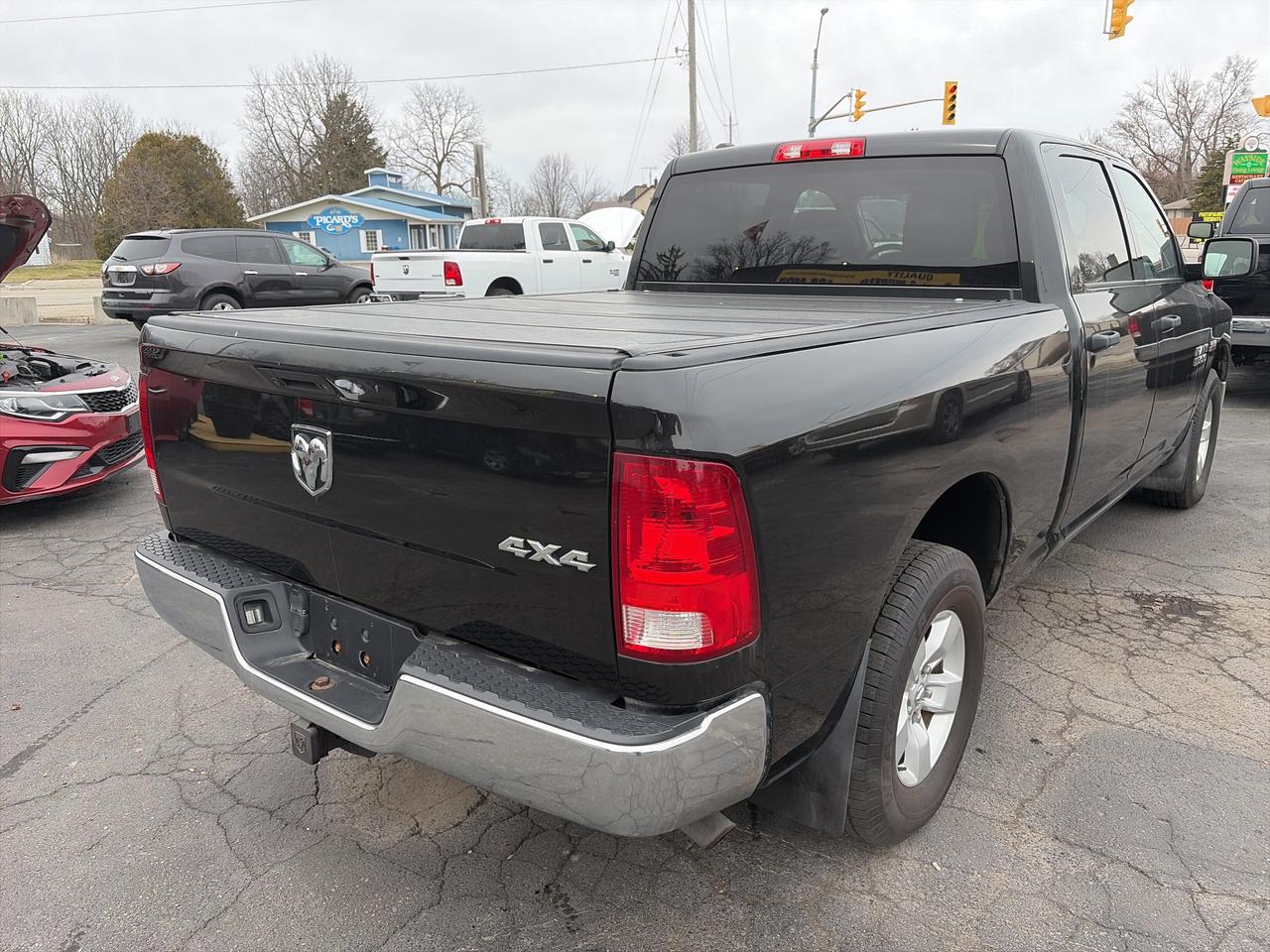 2015 RAM 1500 ST-5.7-4X4-ONE OWNER Photo