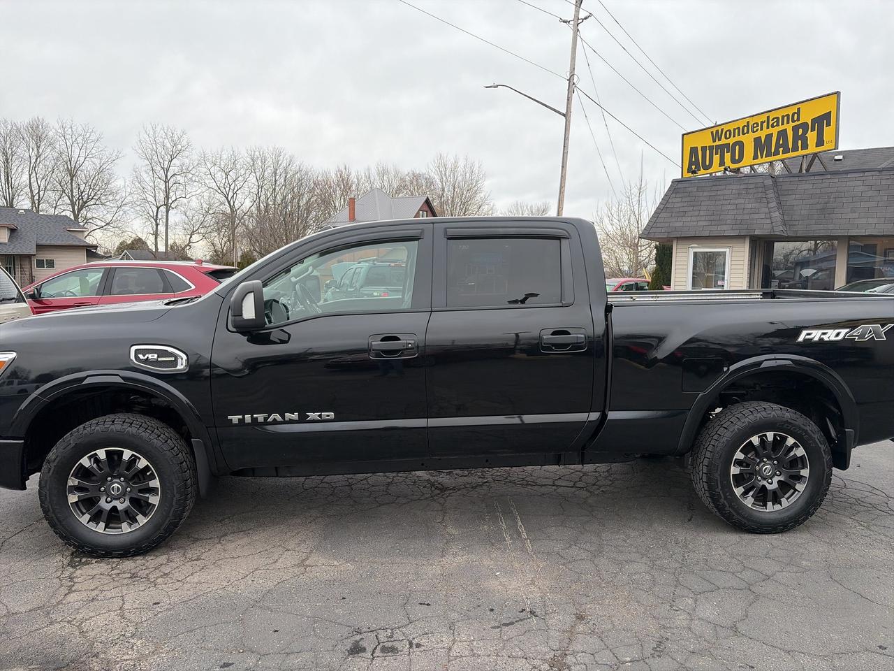 2018 Nissan Titan XD PRO-4X-LEATHER-LOADED-CLEAN Photo