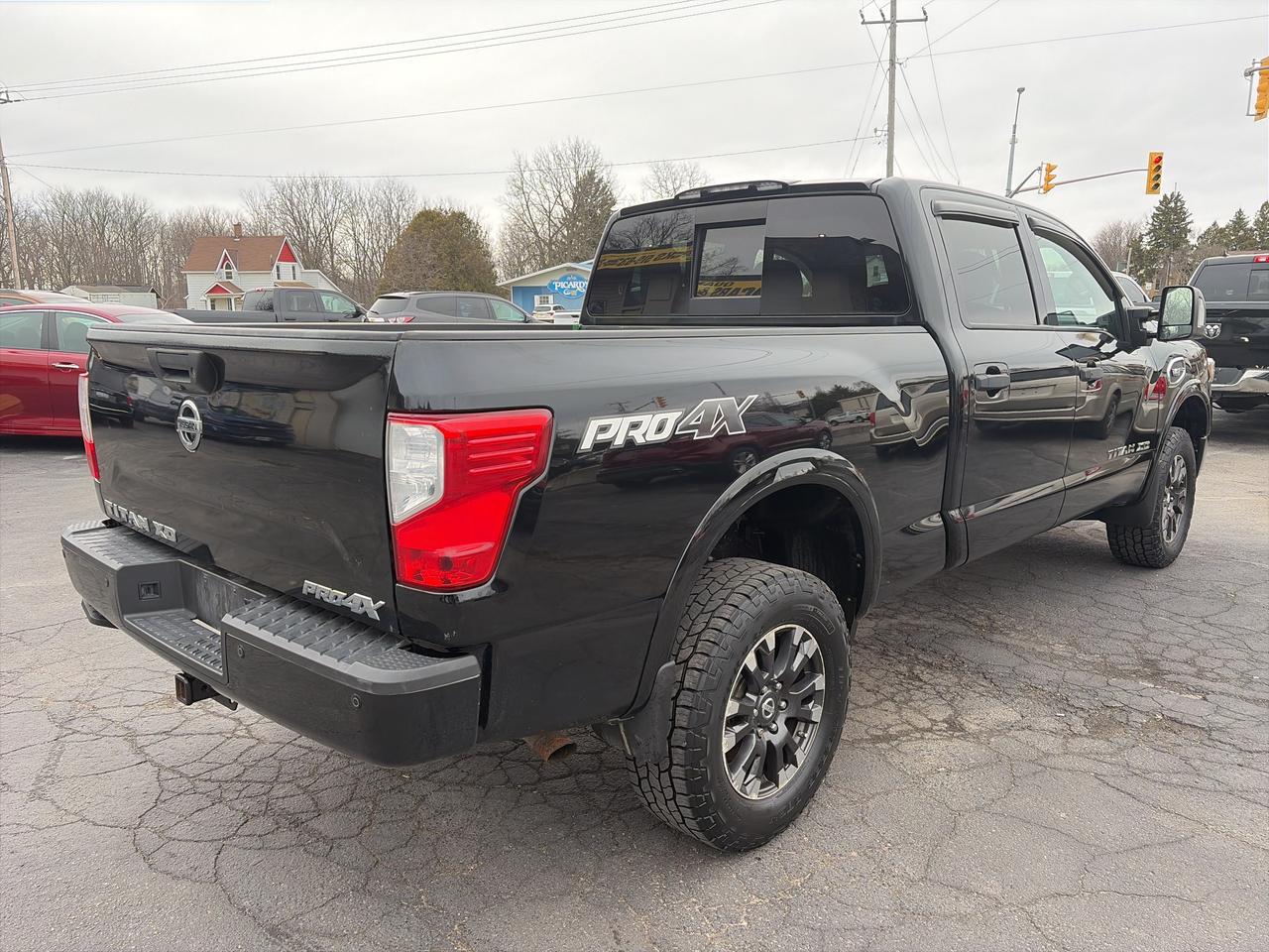 2018 Nissan Titan XD PRO-4X-LEATHER-LOADED-CLEAN Photo