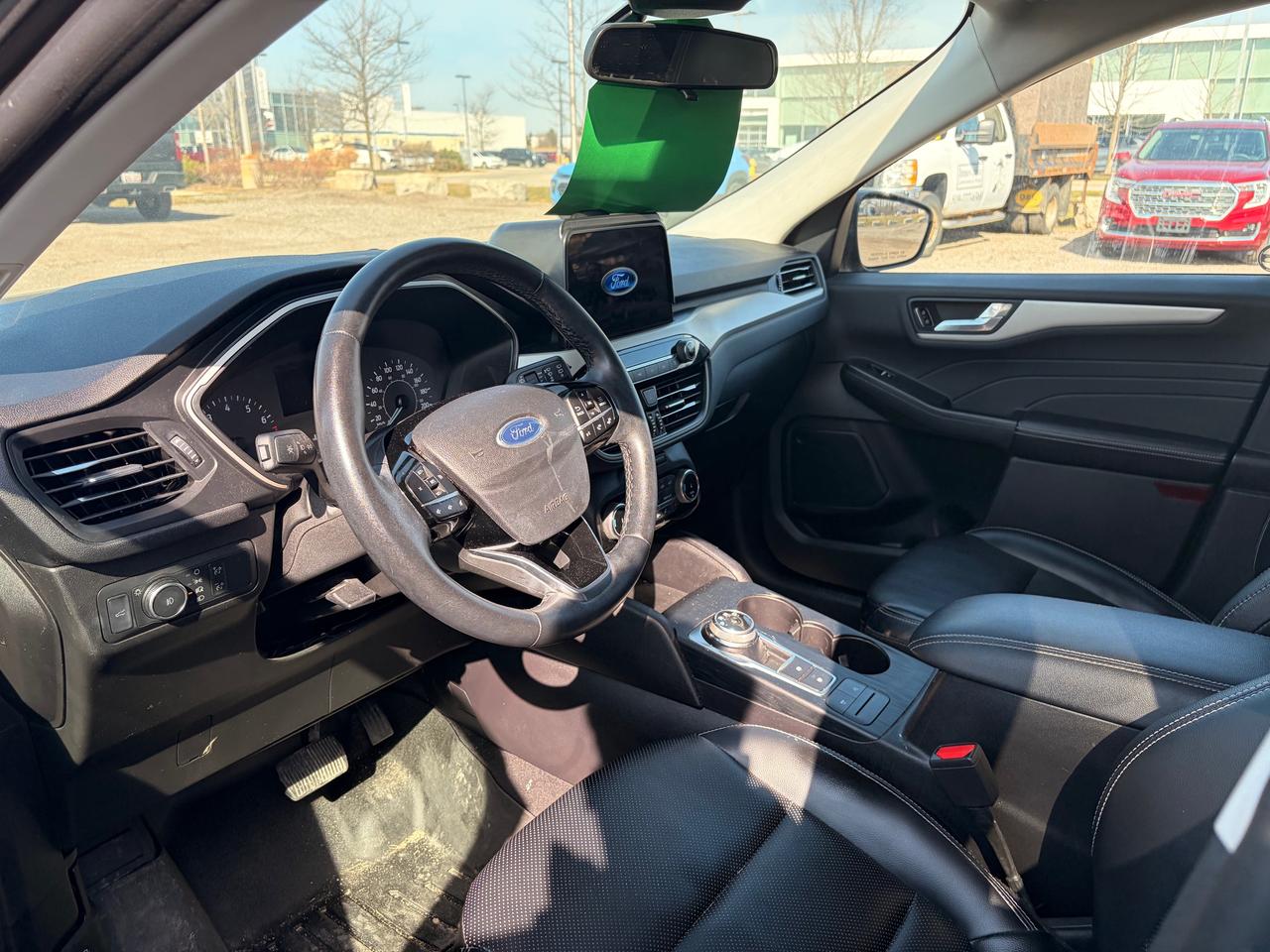 2022 Ford Escape SEL 4dr All-Wheel Drive Photo4