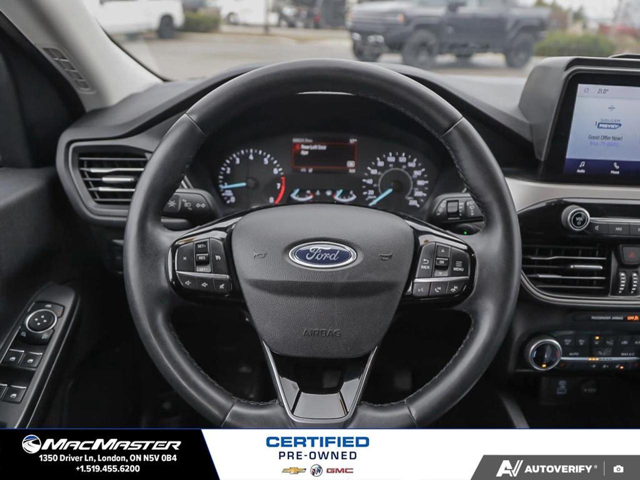 2022 Ford Escape SEL 4dr All-Wheel Drive Photo