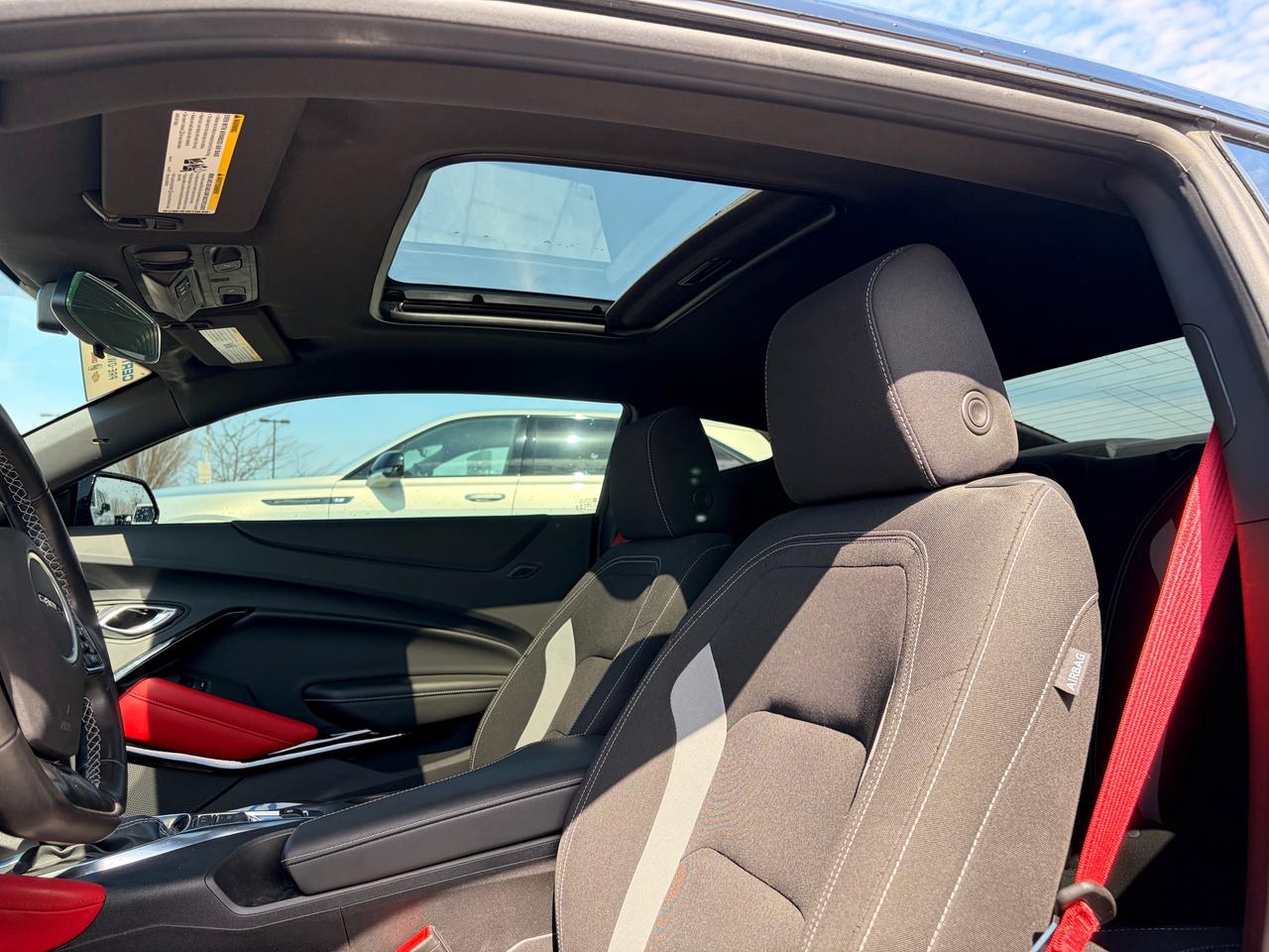 2023 Chevrolet Camaro  Photo