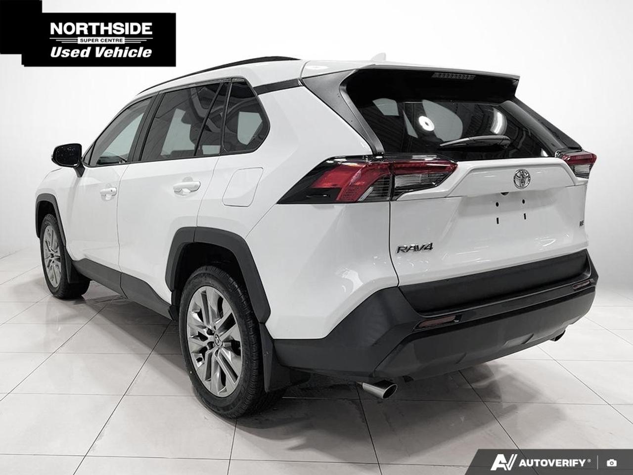2021 Toyota RAV4 LE 4dr Front-wheel Drive Photo