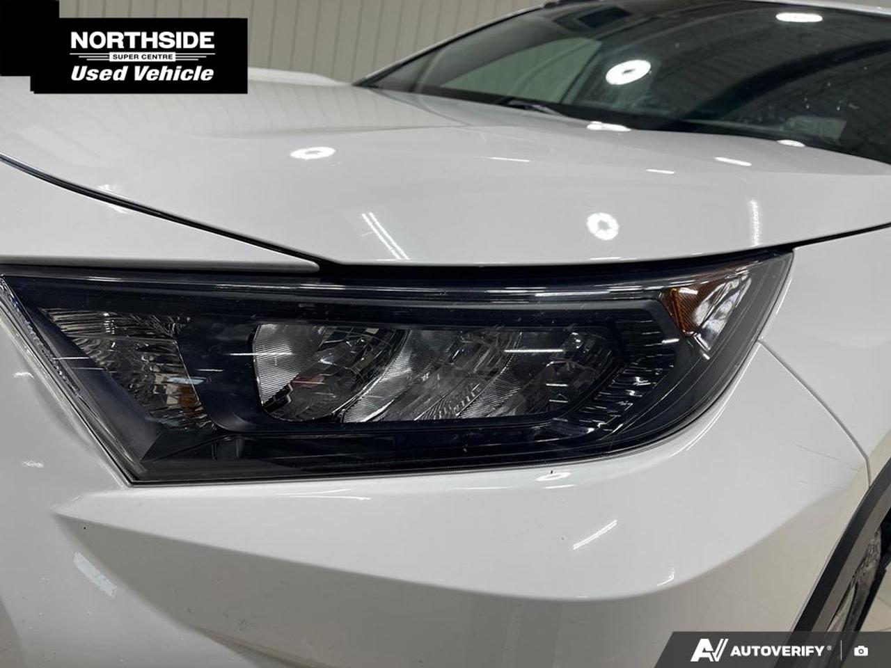2021 Toyota RAV4 LE 4dr Front-wheel Drive Photo