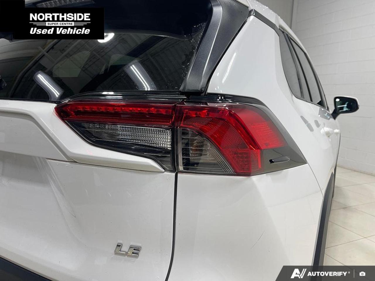 2021 Toyota RAV4 LE 4dr Front-wheel Drive Photo