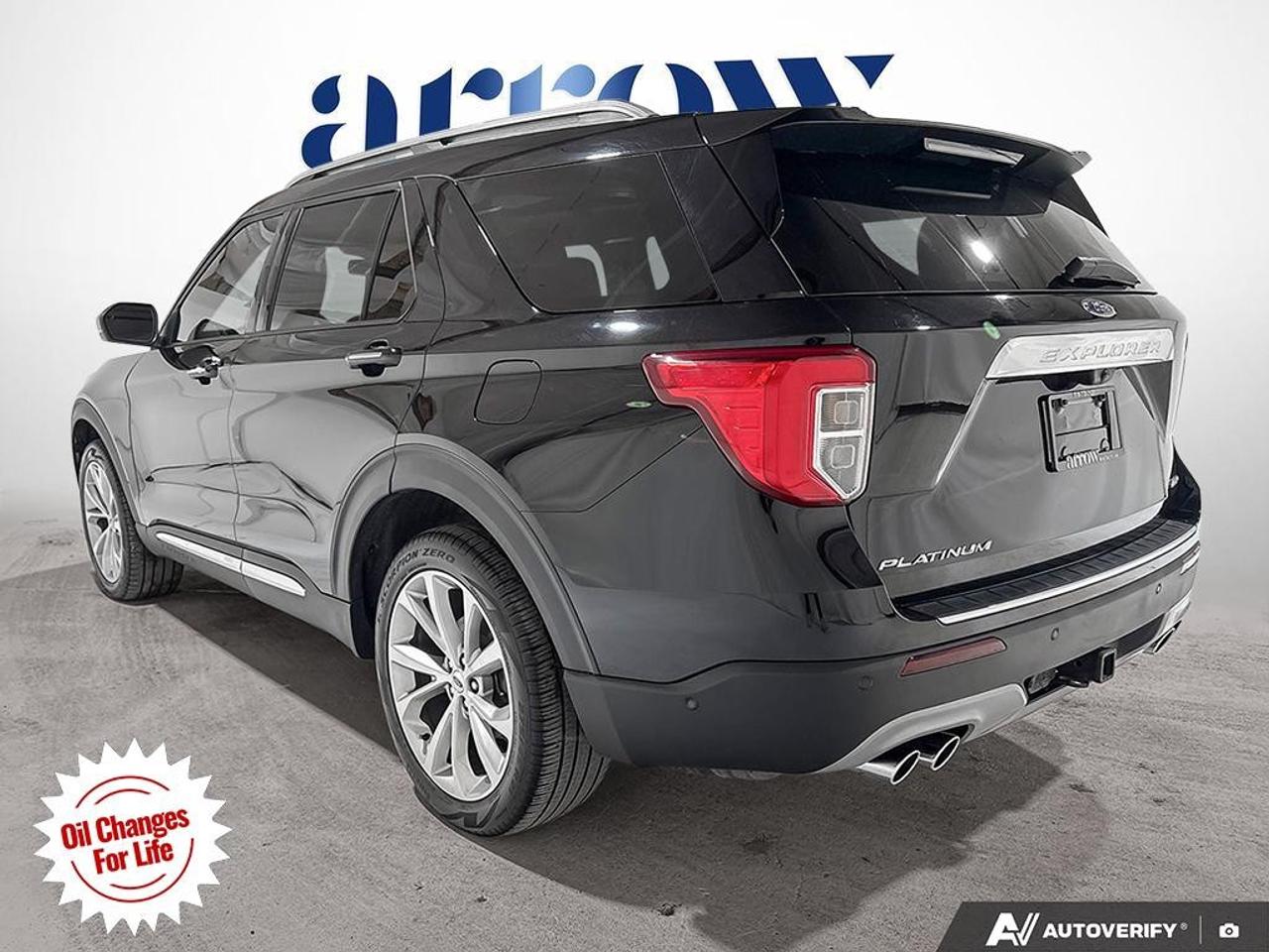 2023 Ford Explorer Platinum 4WD Photo